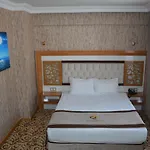 Hotel Demosan 3*