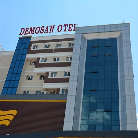Ξενοδοχείο Demosan 3*