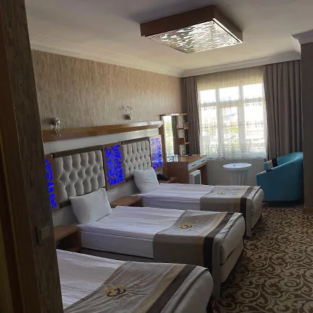 Demosan Hotel